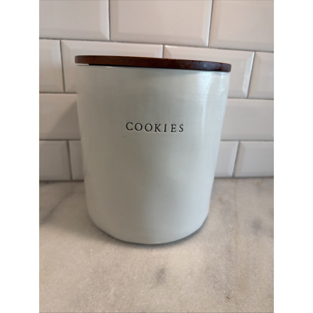 Hearth and Hand with Magnolia Creamy White Glazed Stoneware Cookie Jar GW9921